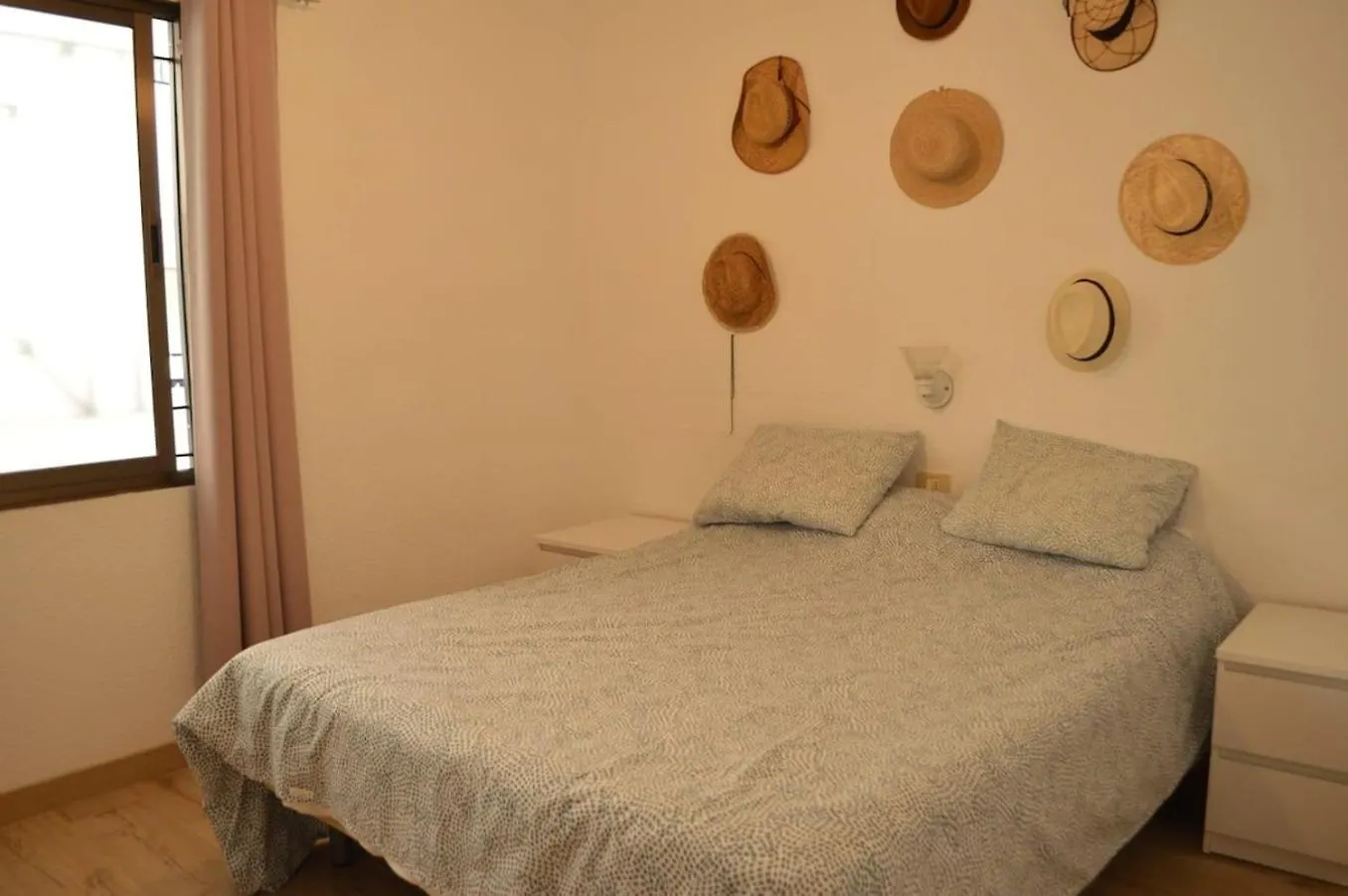 Lovely 1 Bed Apartment In Castle Harbour C108 Los Cristianos  Los Cristianos (Tenerife)