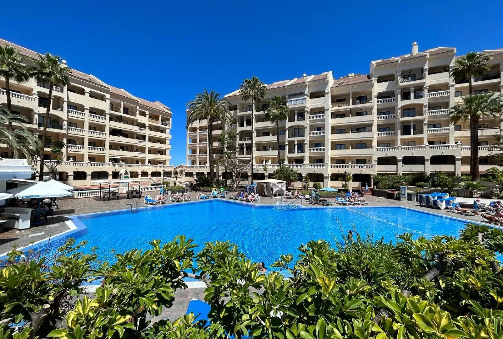 Lovely 1 Bed Apartment In Castle Harbour C108 Los Cristianos