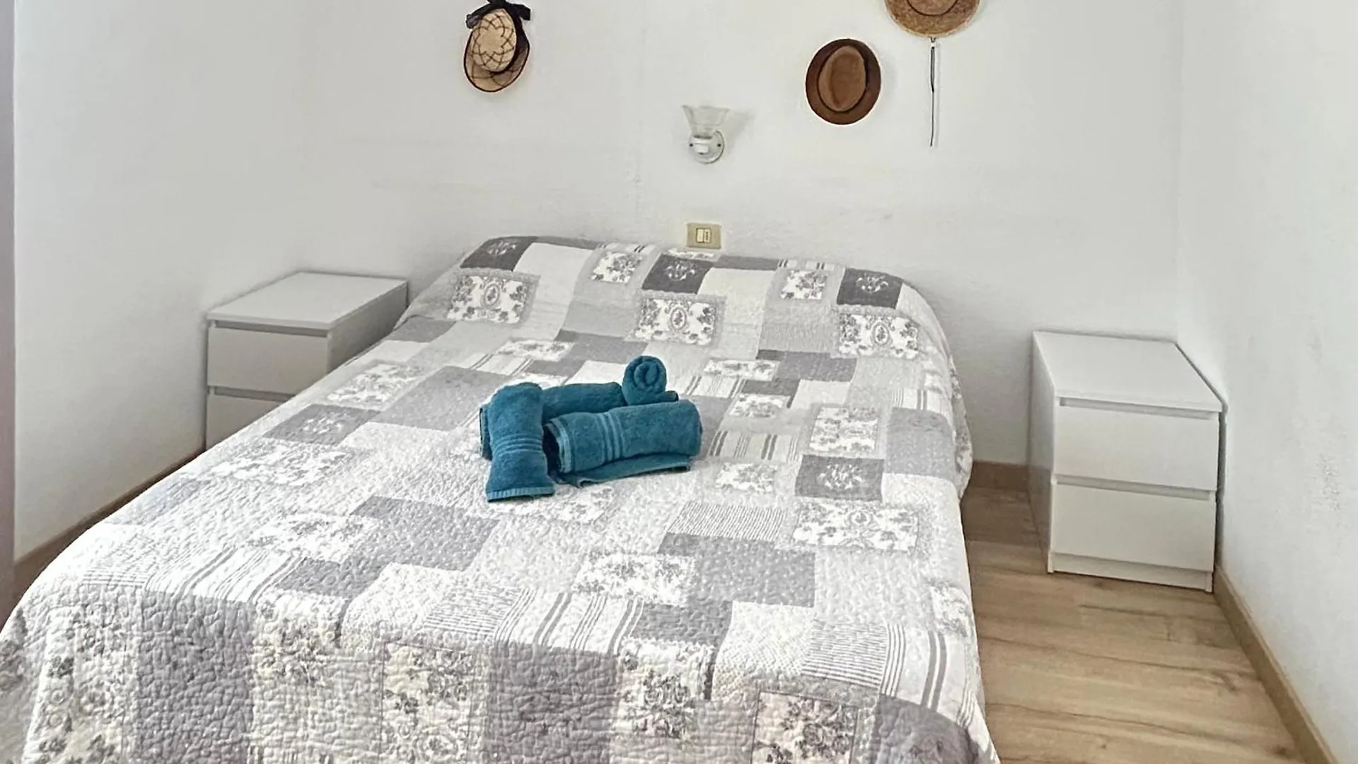 Lovely 1 Bed Apartment In Castle Harbour C108 Los Cristianos